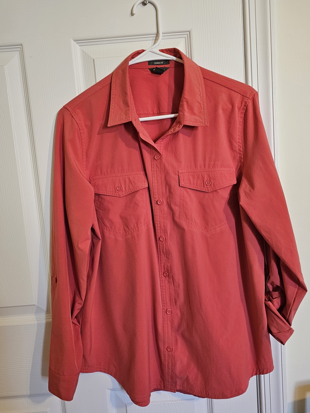 Eddie Bauer Classic Fit Button-Down Shirt in Cinnamon Red
